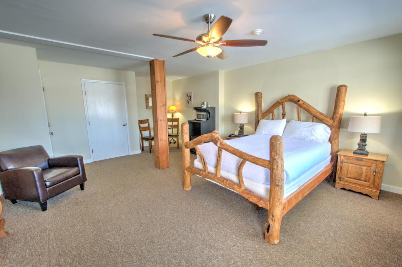 Hotel East Shore